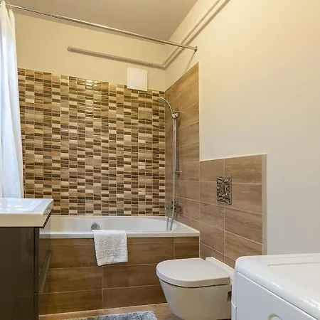 Daire Zamore Apartman By Bltn Zamárdi